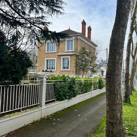 Le Grand Bedier Angers Exteriör bild